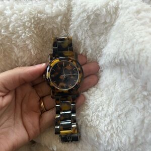 Stylish Tortoise Shell Women's Watch
